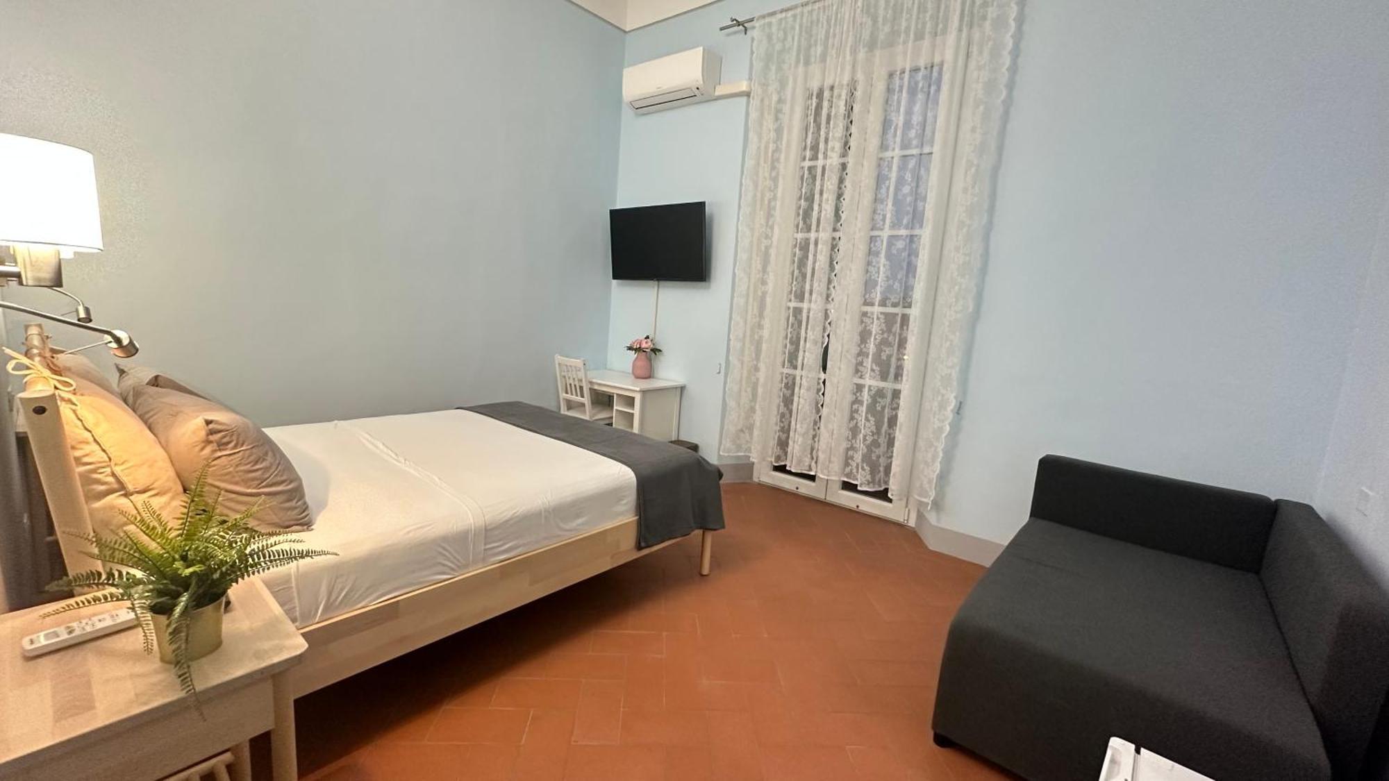B&B - Residenza D'Epoca Piazza Cairoli Pisa Luaran gambar