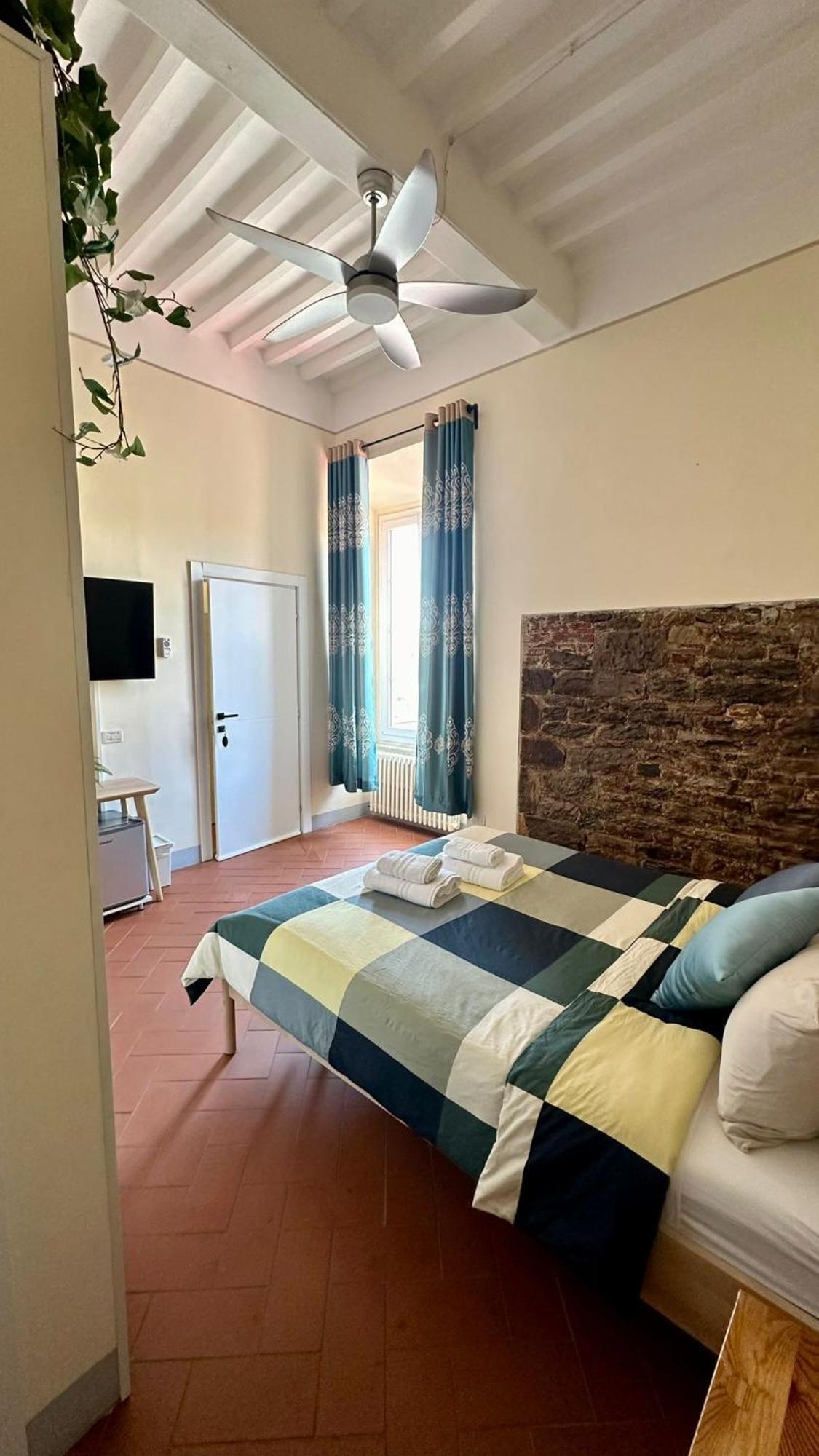 B&B - Residenza D'Epoca Piazza Cairoli Pisa Luaran gambar