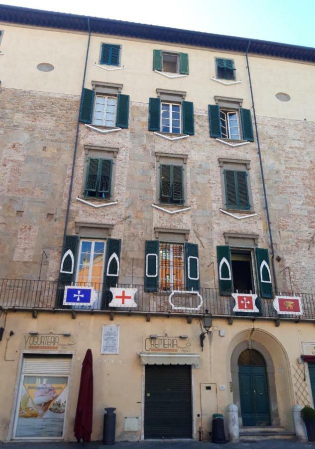 B&B - Residenza D'Epoca Piazza Cairoli Pisa Luaran gambar